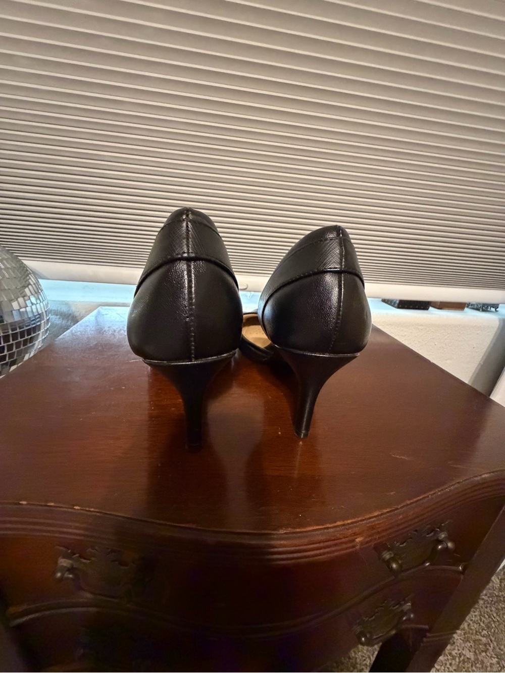 Abella Black Pointed-Toe Leather-like Pumps - Picture 3 of 5